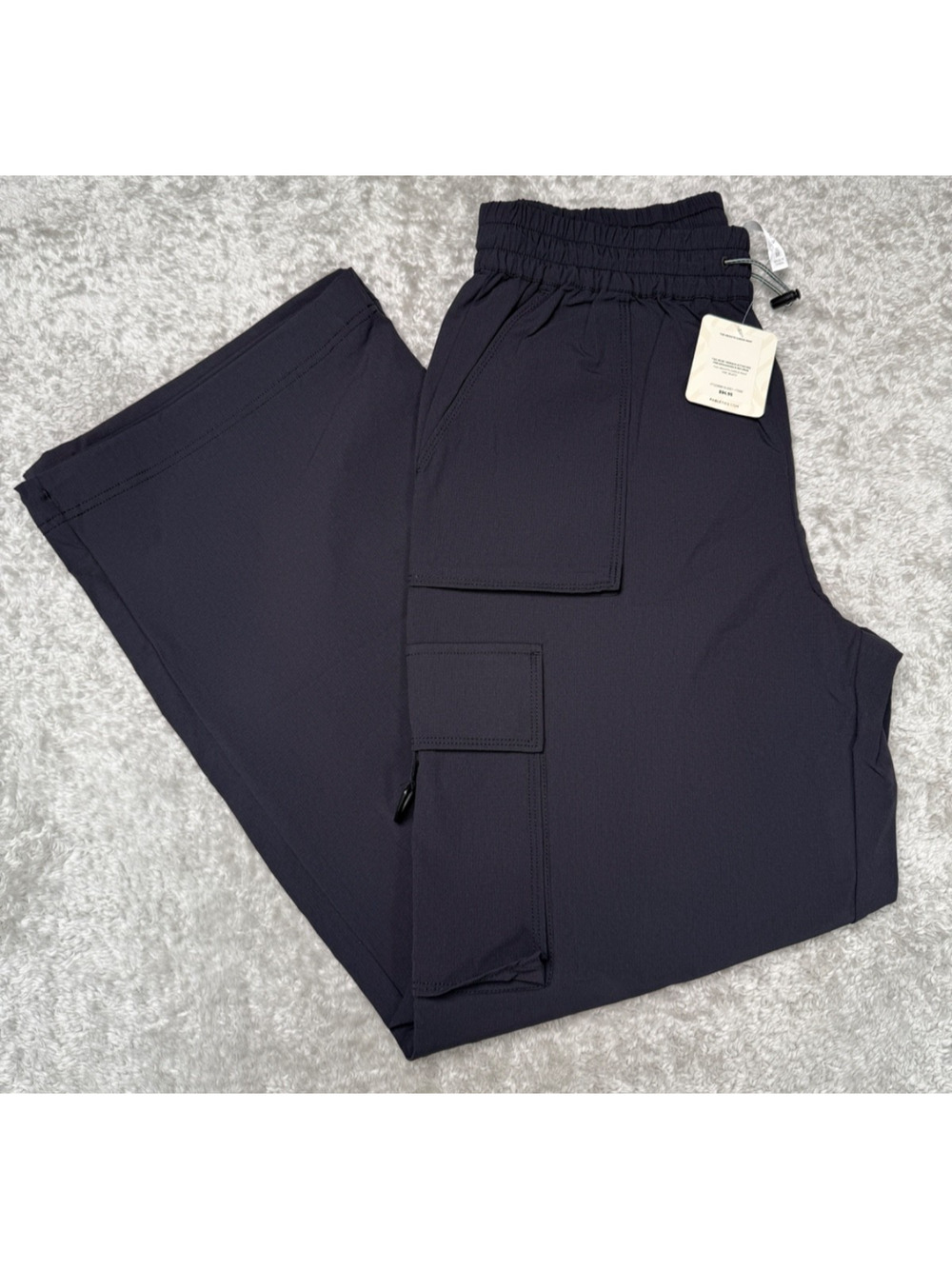 Fabletics The Heights Black Athletic Cargo Pants Womens Size M NWT